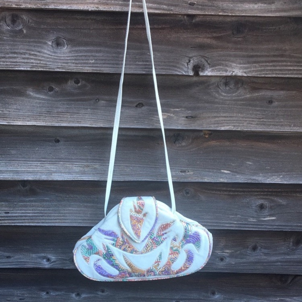 80s genuine leather clutch/purse